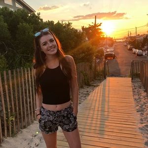 Meet your Posher, Erin